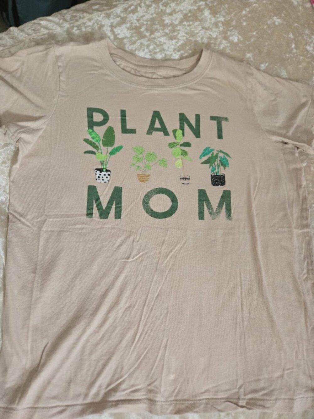 Doe Plant Mom Graphic Tee S/M Beige Botanical Houseplant Shirt